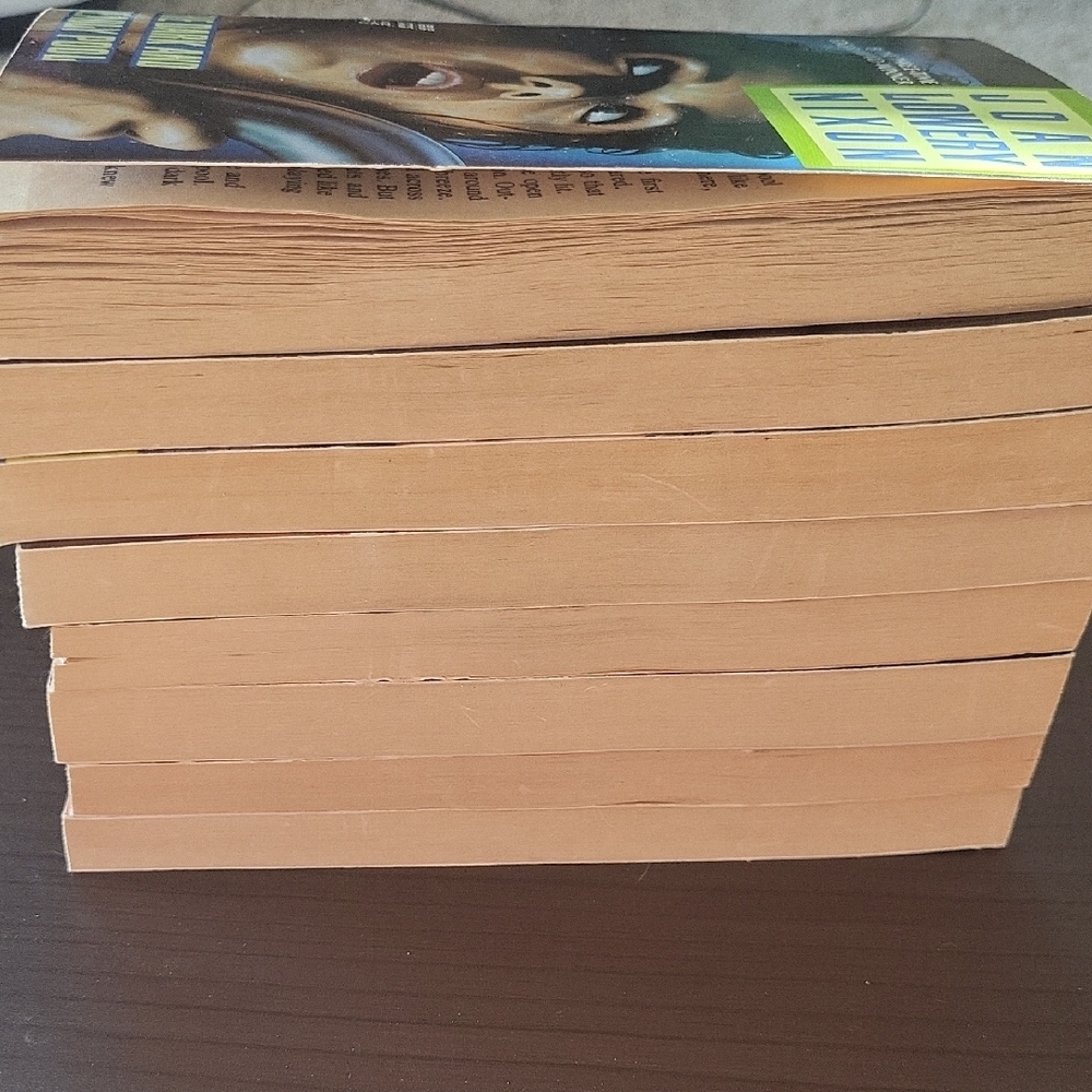 Vintage Mystery Paperback Book Set By Joan Lowery Nixon - Picture 15 of 16